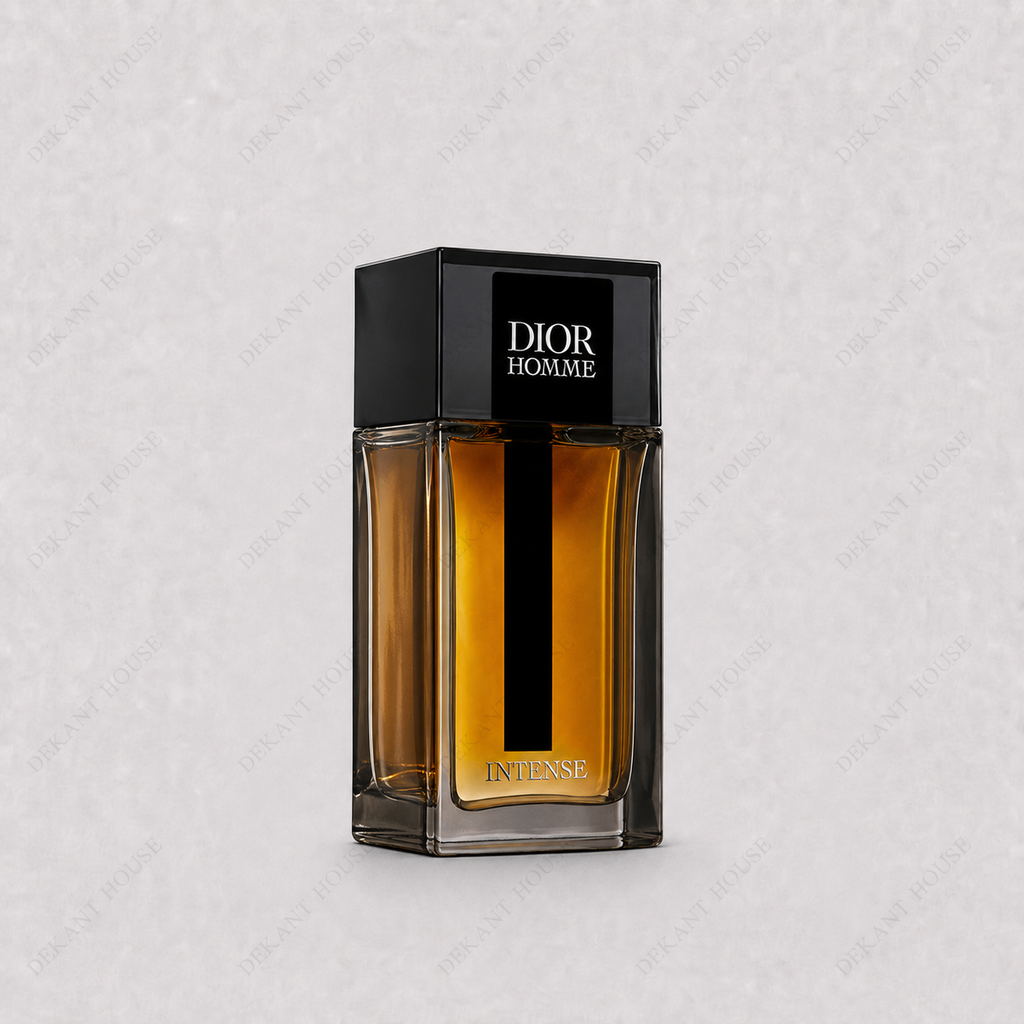 Dior Homme Intense EDP parfüm şişesi 45 derece açılı görünüm