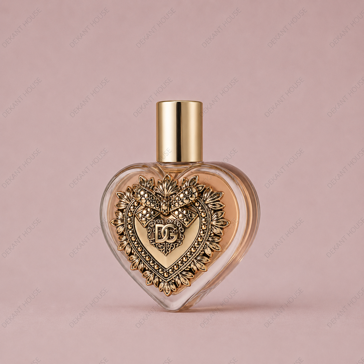 Dolce & Gabbana Devotion EDP parfüm şişesi 45 derece açılı görünüm