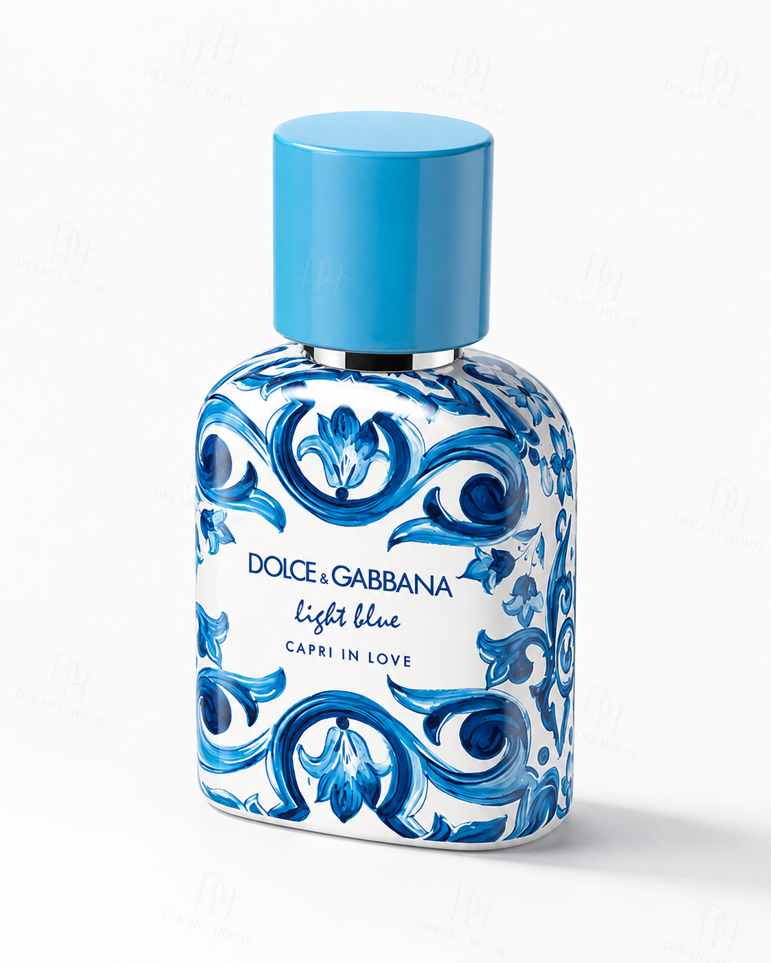 Dolce & Gabbana Light Blue Pour Homme Summer Vibes EDP parfüm şişesi 45 derece açılı görünüm