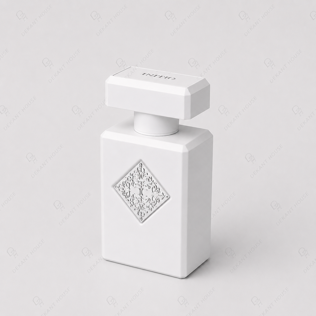 Initio Rehab EDP parfüm şişesi 45 derece açılı görünüm