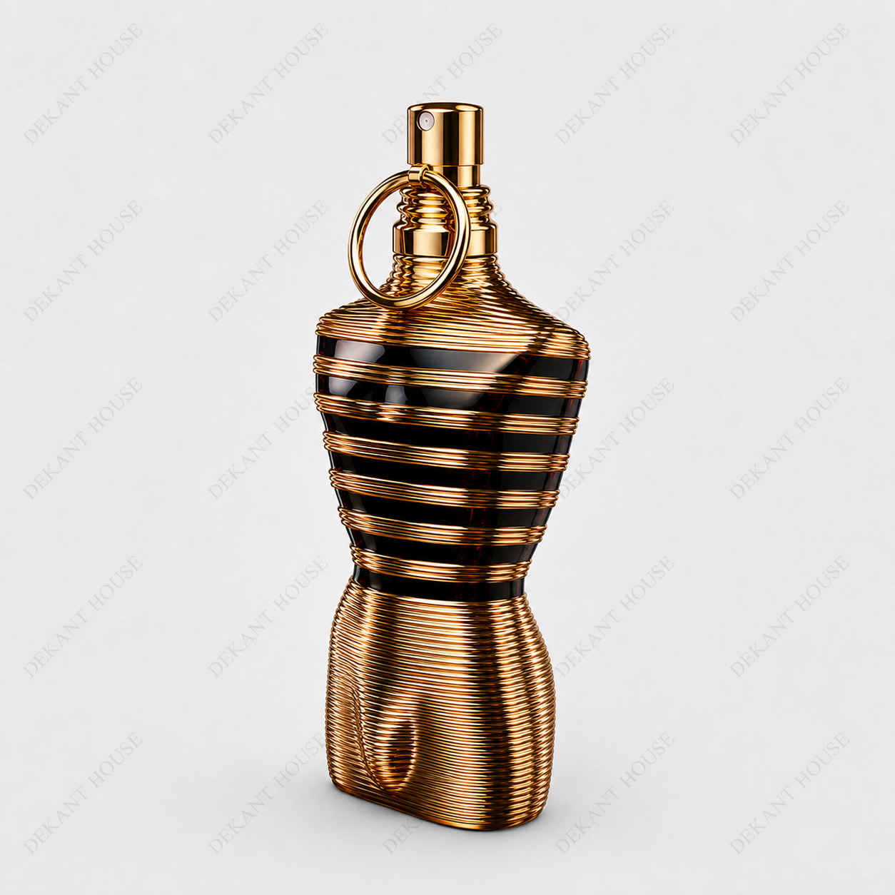 Jean Paul Gaultier La Male Elixir EDP parfüm şişesi 45 derece açılı görünüm