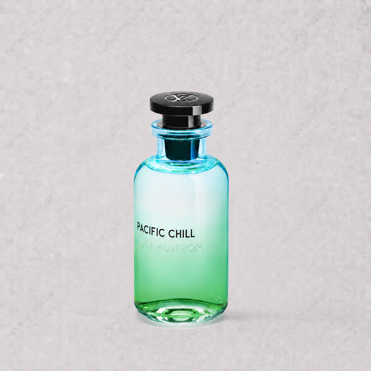 Louis Vitton Pacific Chill EDP parfüm şişesi 45 derece açılı görünüm