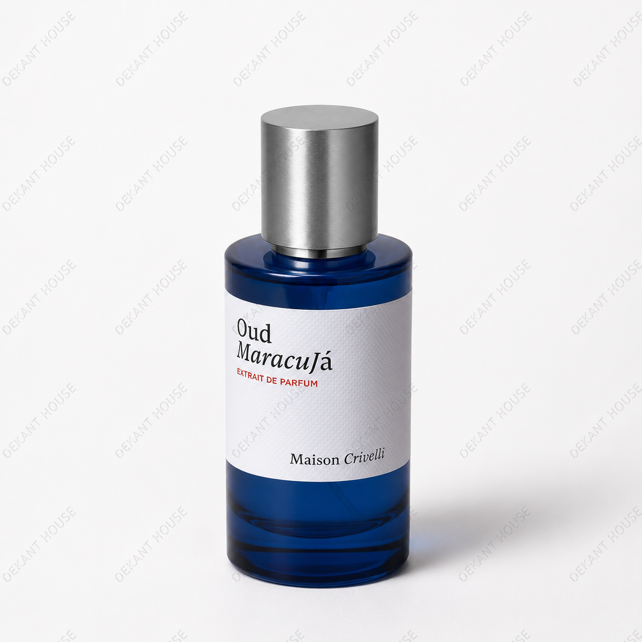 Maison Crivelli Oud Maracuja Parfum parfüm şişesi 45 derece açılı görünüm