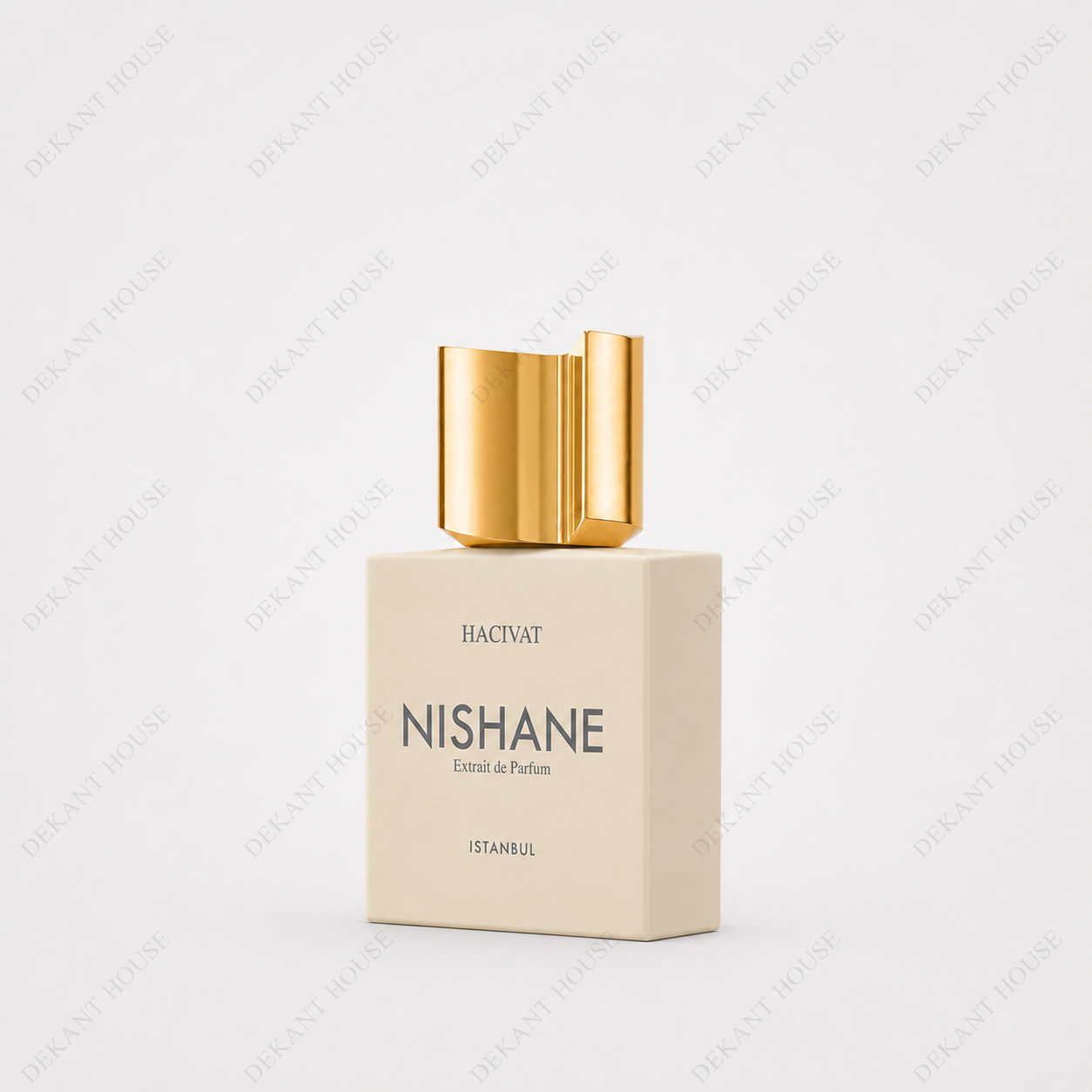 Nishane Hacivat Parfum parfüm şişesi 45 derece açılı görünüm