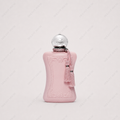 Parfums de Marly Delina EDP parfüm şişesi ön görünüm