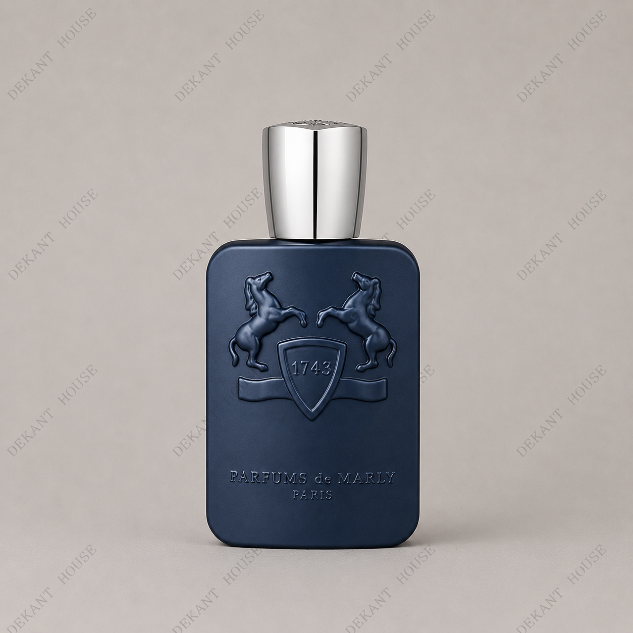 Parfums de Marly Layton EDP parfüm şişesi ön görünüm