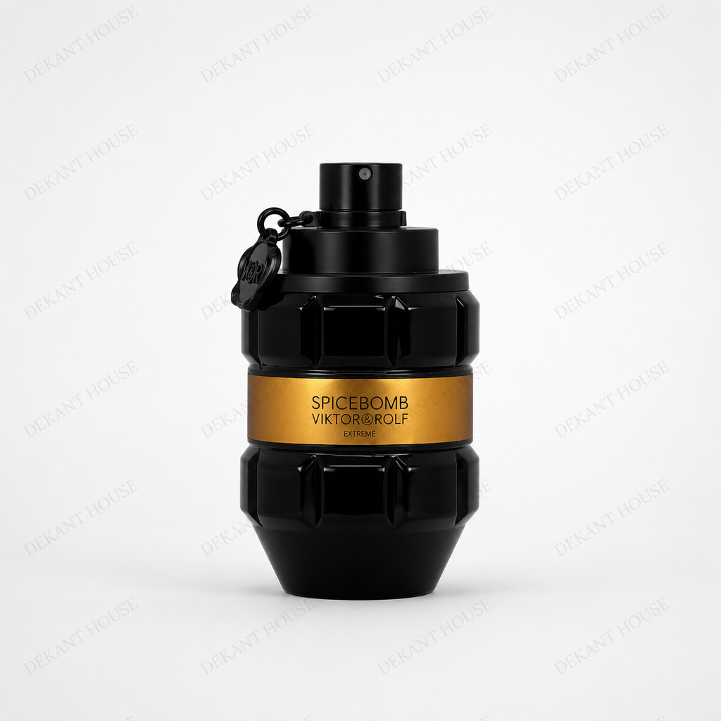 Viktor&Wolf Spice Bomb Extreme EDP parfüm şişesi ön görünüm