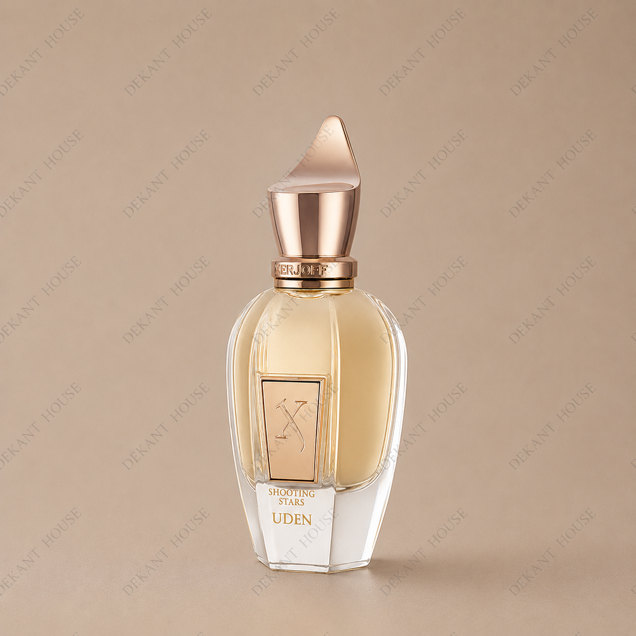 Xerjoff Uden EDP parfüm şişesi 45 derece açılı görünüm